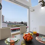 Jungle Flat With Pool T2 Montechoro شقة *