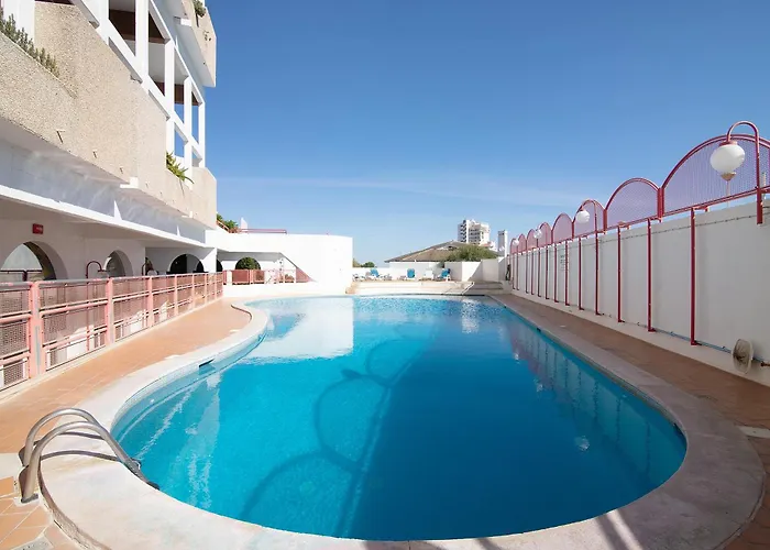 Jungle Flat With Pool T2 Montechoro * 알부페이라