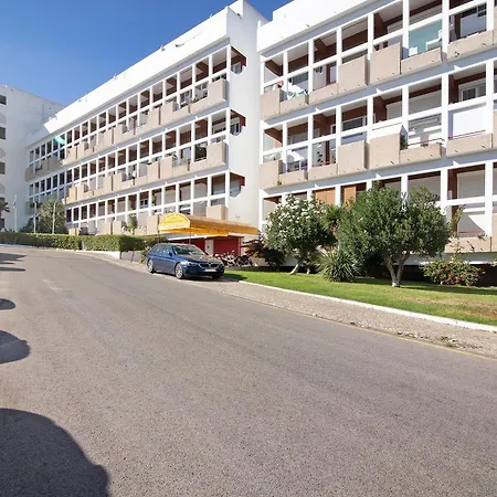 Jungle Flat With Pool T2 Montechoro Албуфейра