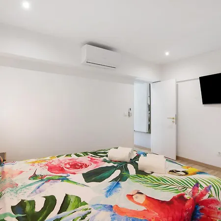 Апартаменты Jungle Flat With Pool T2 Montechoro Албуфейра